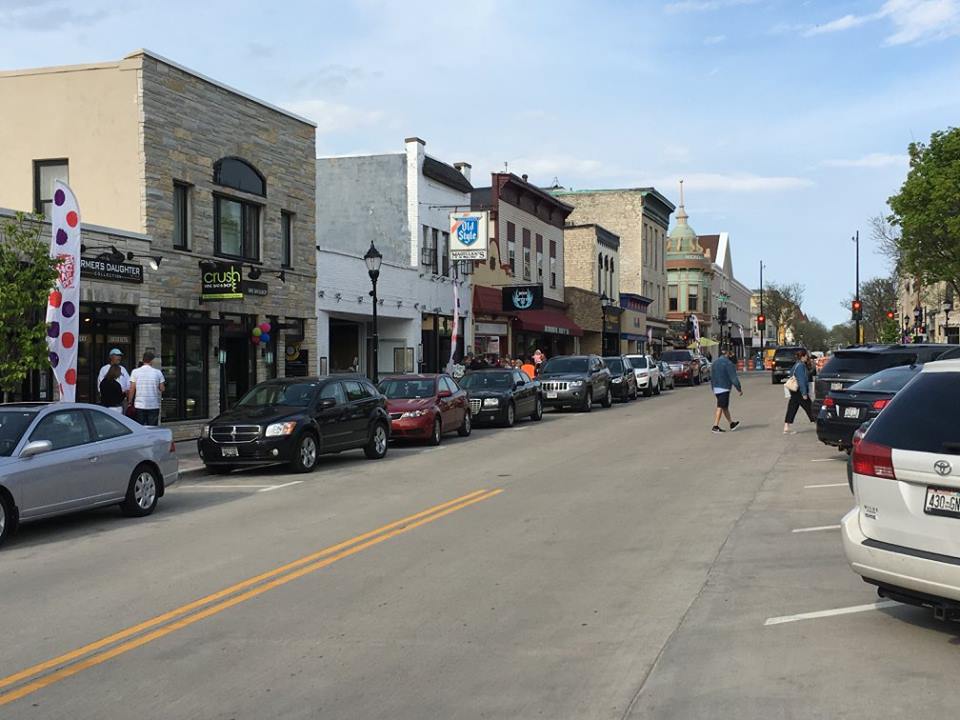91 Downtown Waukesha Join Us for Art Crawl 121 on AUG 6th, 2022 from 28pm!